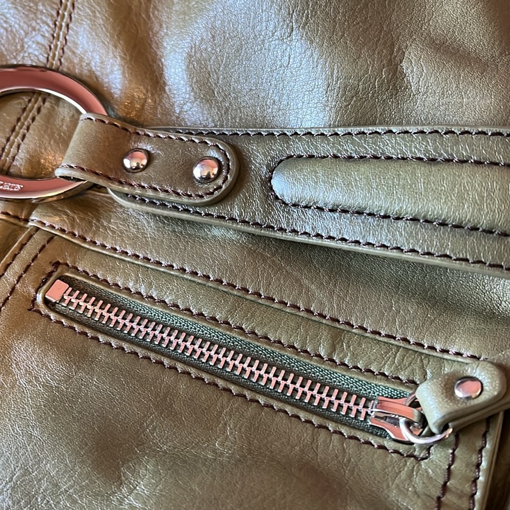 Anne Klein Leather Purse Shoulder Bag Army Olive Green - Picture 12 of 13